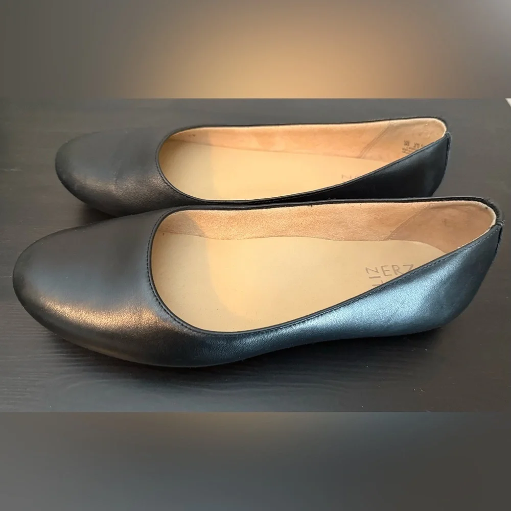 Naturalizer Women's Maxwell Slip-On Ballet Flat - Picture 3 of 6